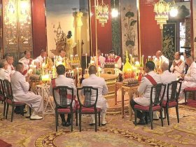 kingthumb 1556888334 g 8