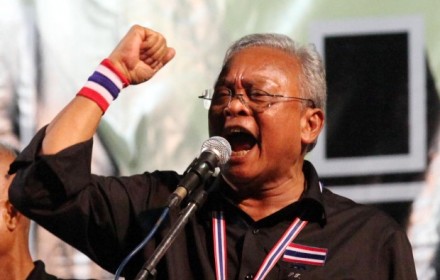 suthep02