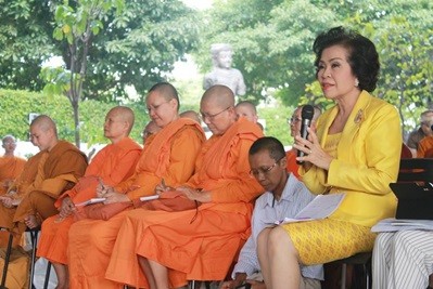 buddhist nun3